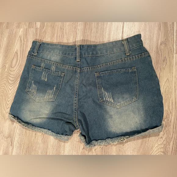 Short denim jean shorts - Picture 2 of 3